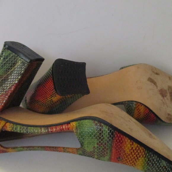 Squared Toe 'Rainbow' Snake Patent Print Pumps - Picture 6 of 6